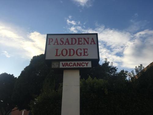 PASADENA LODGE Main image 2